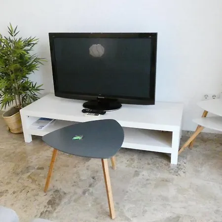 Azhar Apartment *