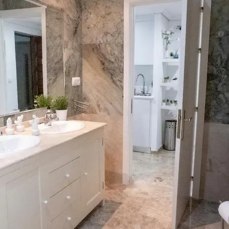 Azhar Appartement *