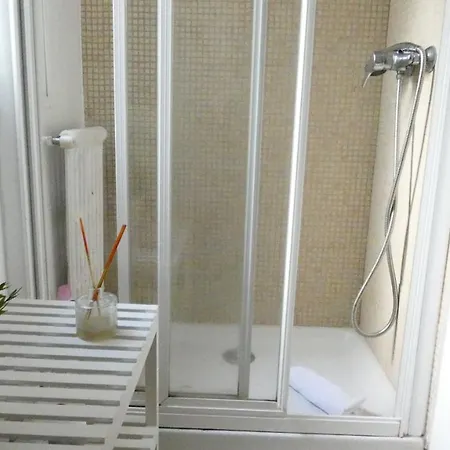 Azhar Apartment